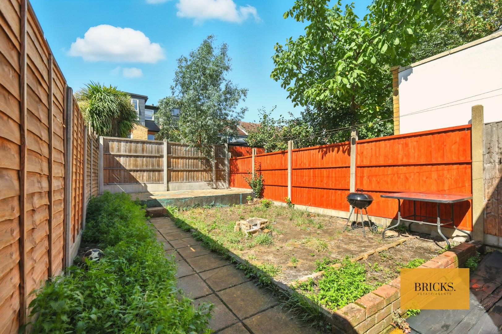 Vk-DfFAZEU2Gd6mMsvdUaQ